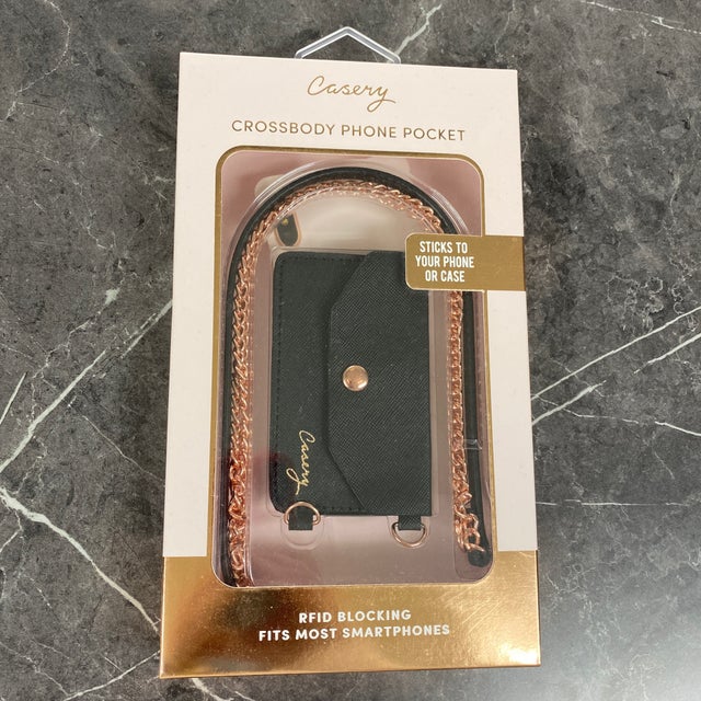 Casery crossbody phone shop pocket in black